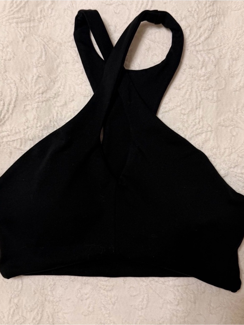 Bombshell Cross Over Halter Bra - Picture 3 of 5